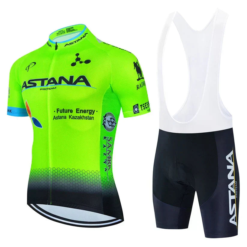 Astana | Ensemble de vêtements pour cyclistes professionnels